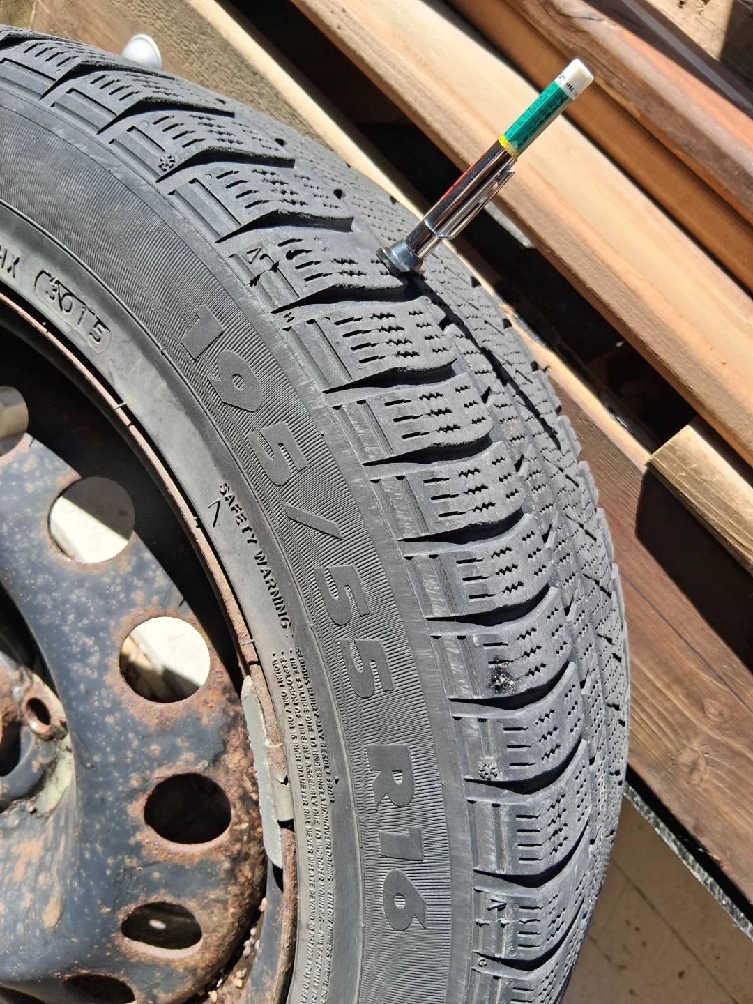 Winter tires with rims, set of 4 - photo 2