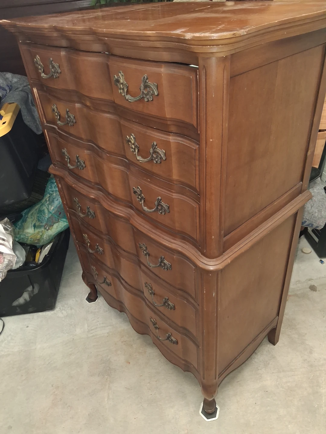 Vintage French Provincial Dresser - photo 3