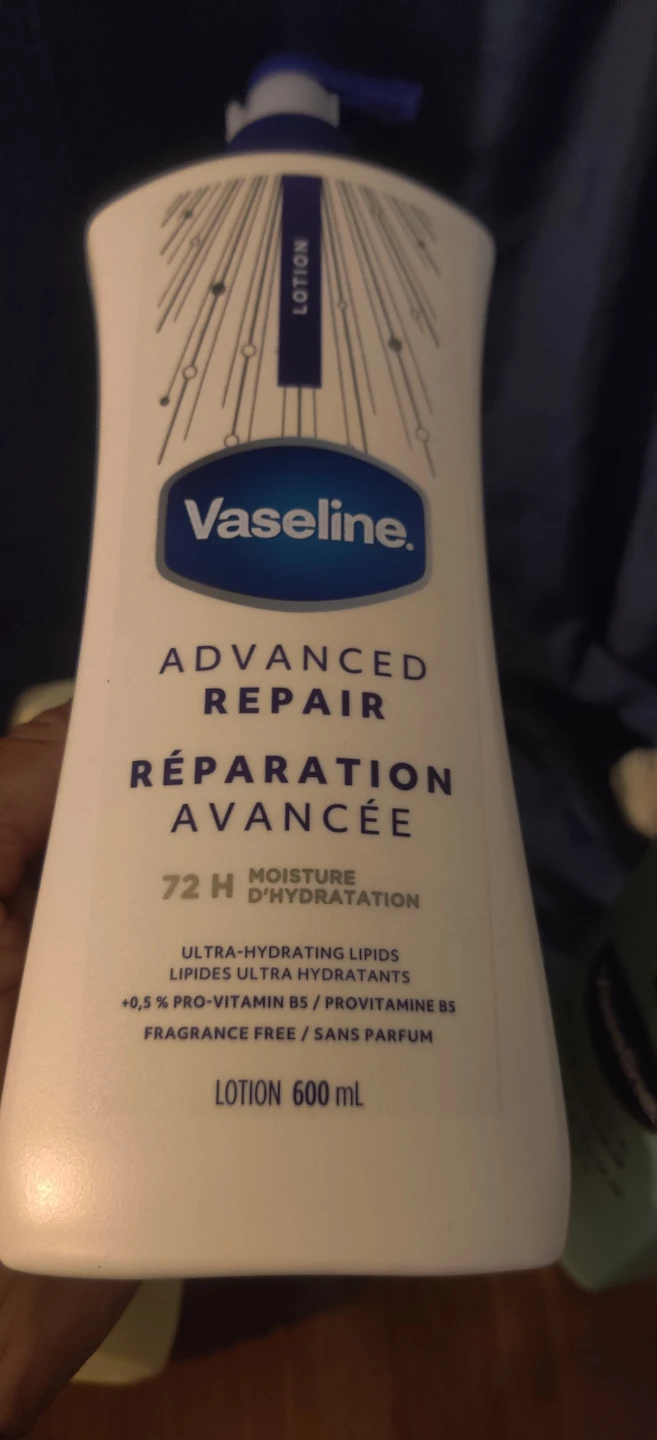 Vaseline Advanced Repair Lotions (3 Pack) - photo 3