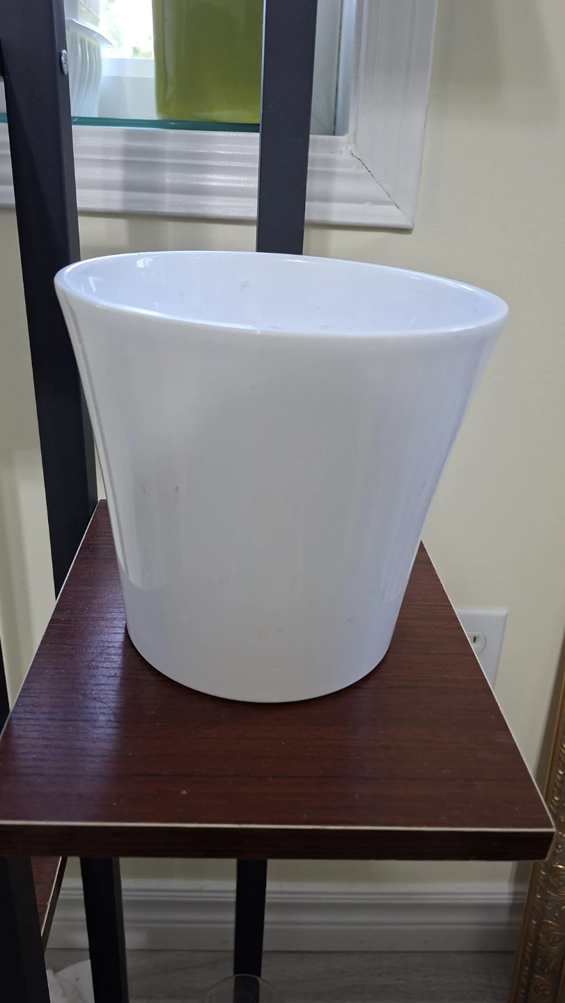White Ceramic 6" Plant Pot
