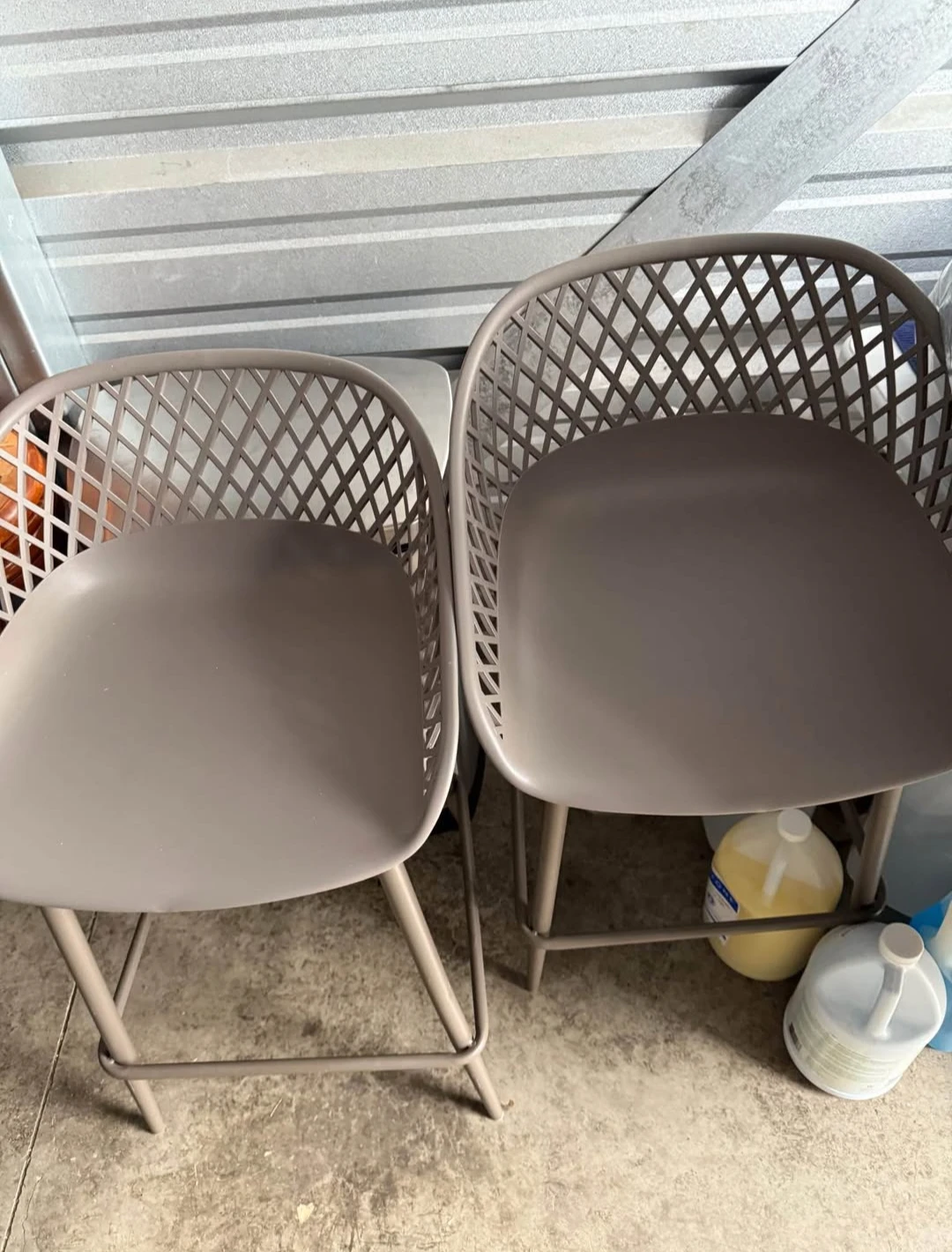 Patio Chairs in Excellent Condition!