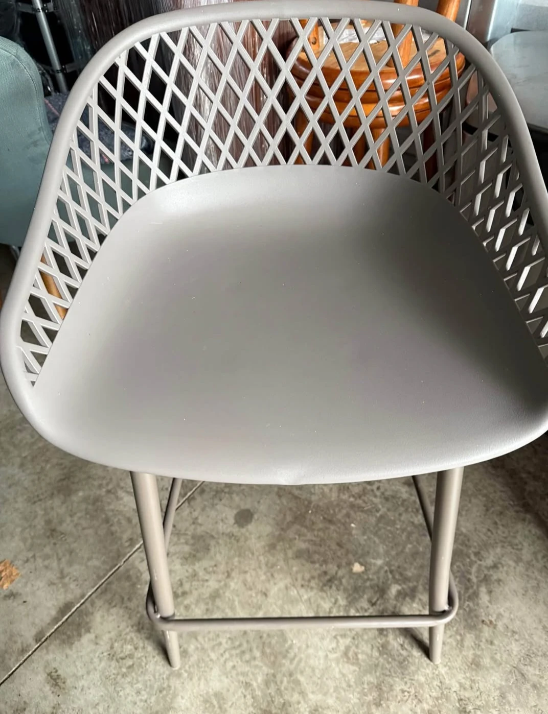 Patio Chairs in Excellent Condition! - photo 2