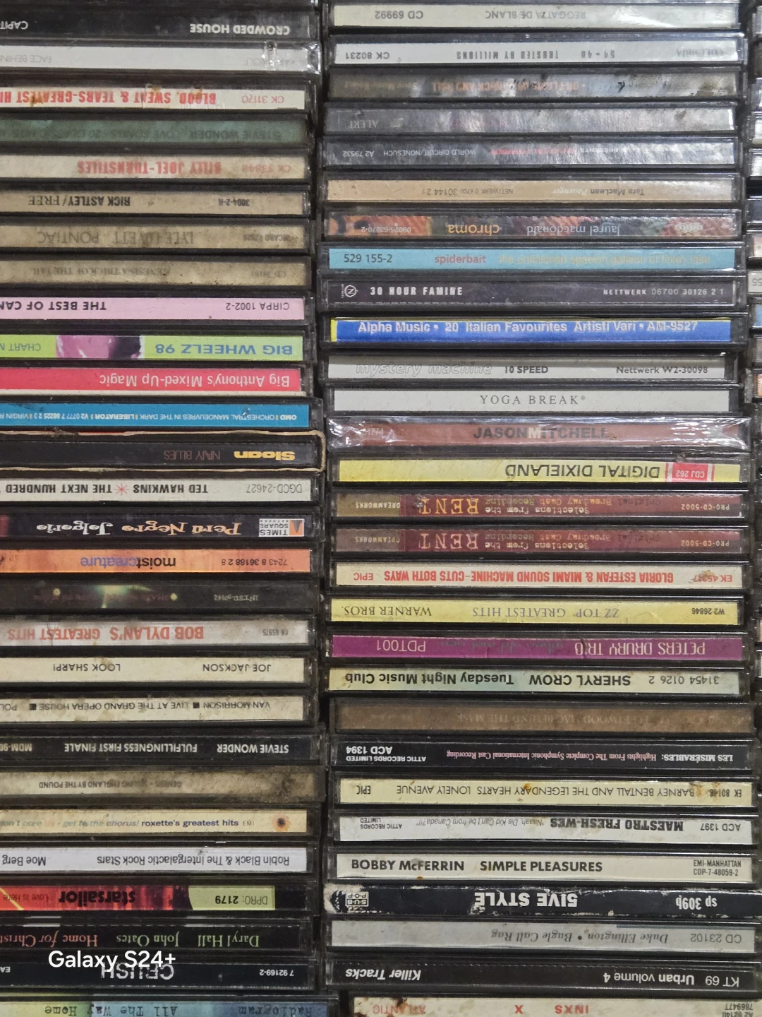 Huge Classic Rock & 90s Pop CD Collection 150+ Discs - photo 4