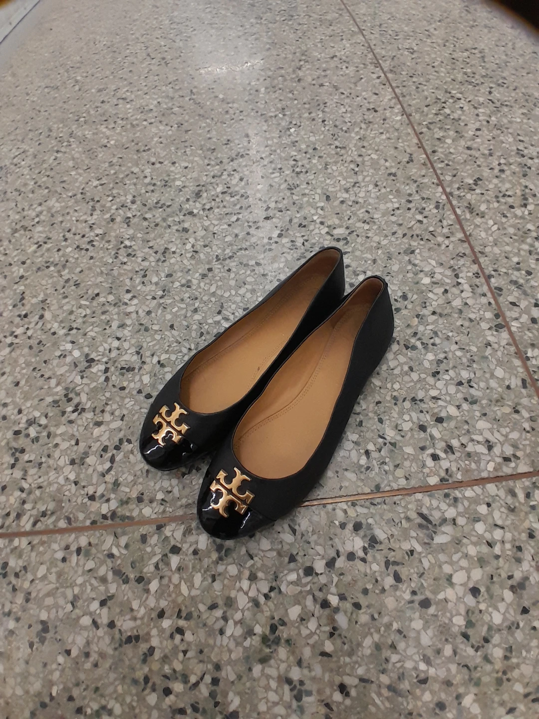 Tory Burch Black Leather Ballet Flats Women's Size 12 - photo 4