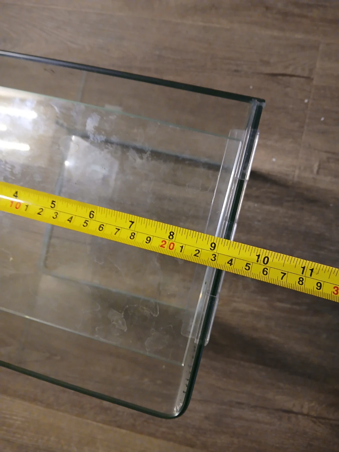 Glass aquarium 2.7 Gallon Tank - photo 3