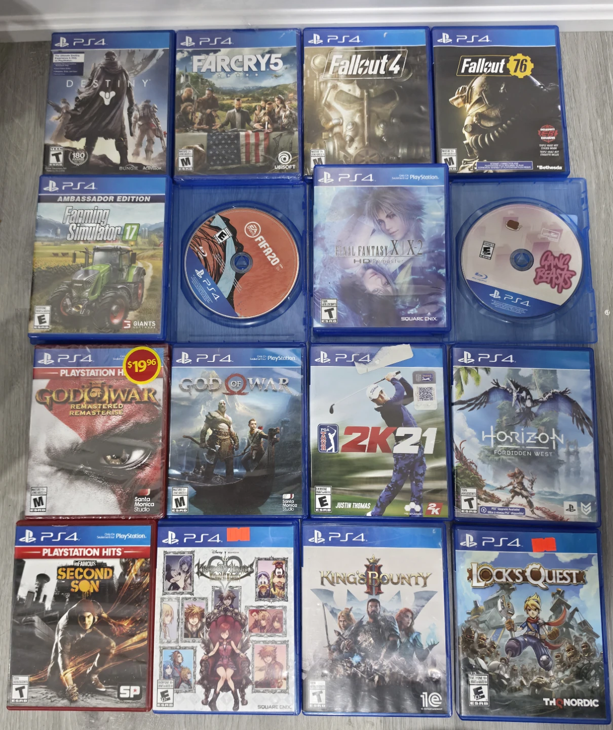 PS4 Video Game Bundle - Assorted Titles - photo 2