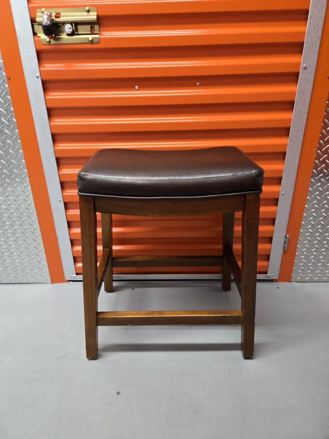Target 18" Small Saddle Stool - Dark Brown Leather & Wood - photo 2