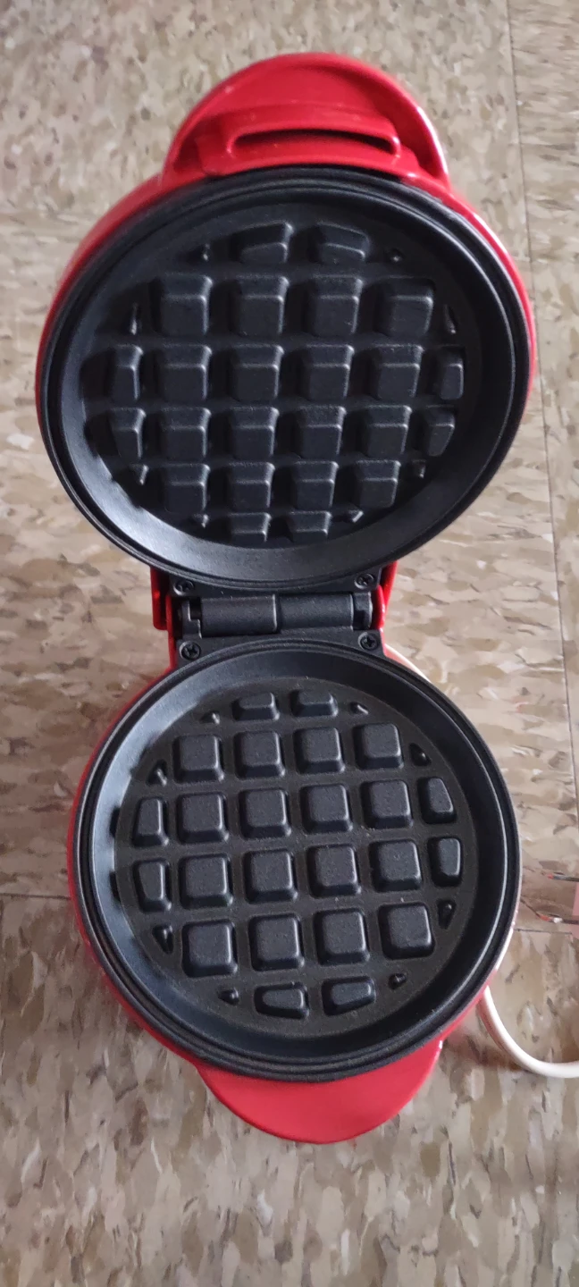 Nostalgia MyMini Waffle Maker - Red - photo 3