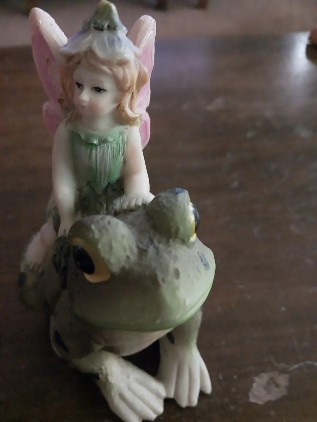 Fairy riding a frog figurine - photo 4