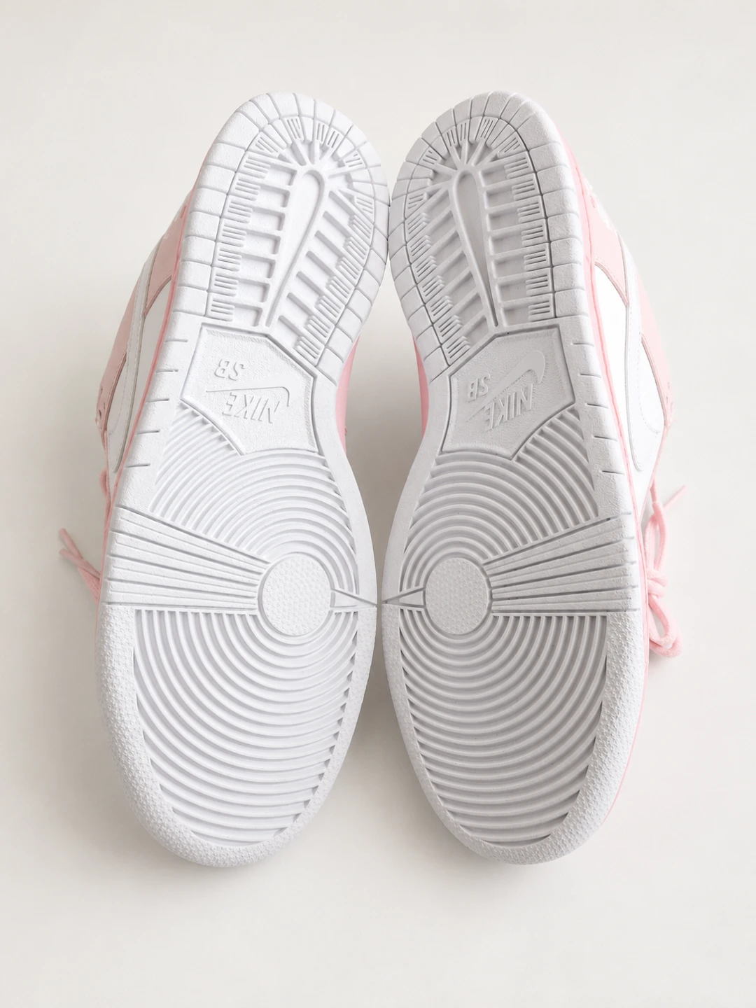 Nike SB Dunk Low Pink White Sneakers - photo 4