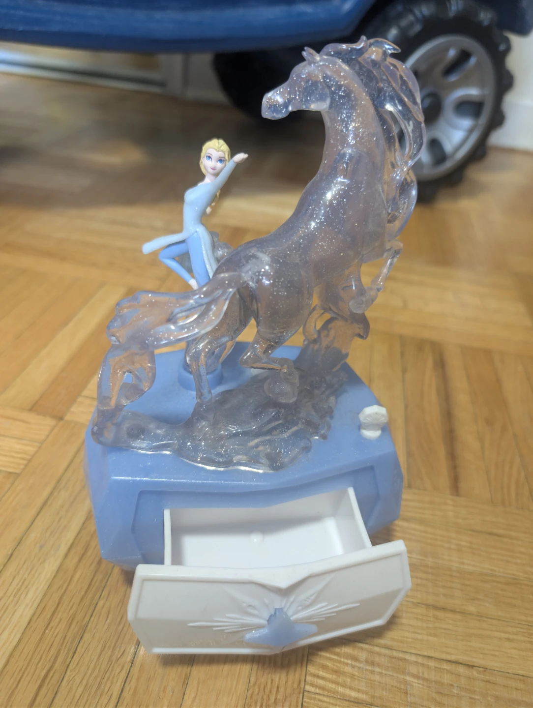 Disney Frozen Elsa & Water Horse Toy with Drawer - photo 2