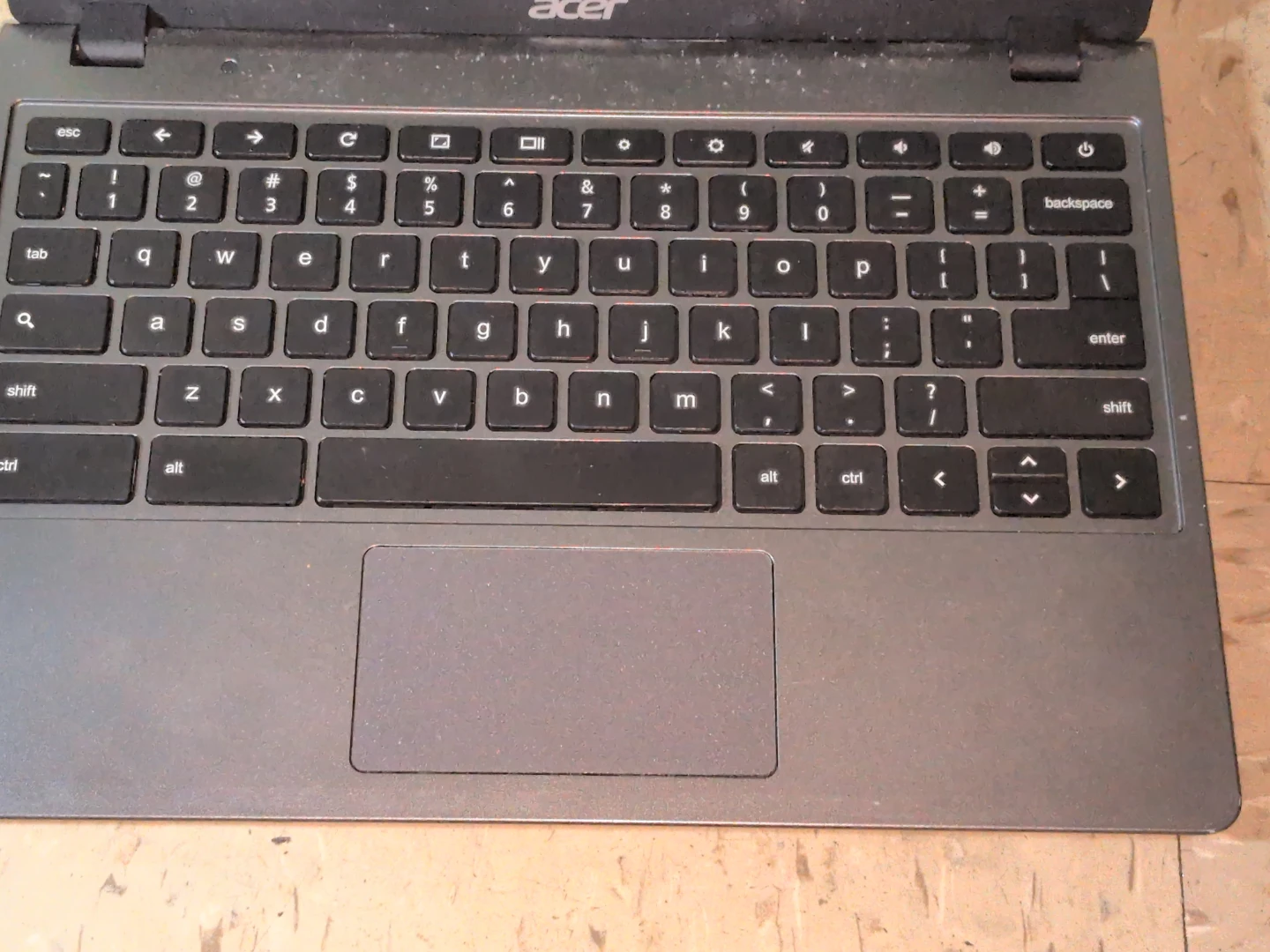 Acer Chromebook C730 - photo 2