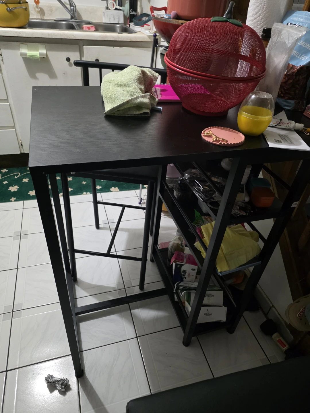 Black Dining Chairs and table - photo 3