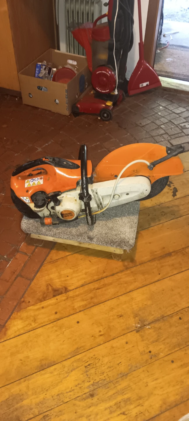 Stihl TS 420 Cutquik Cut-Off Saw
