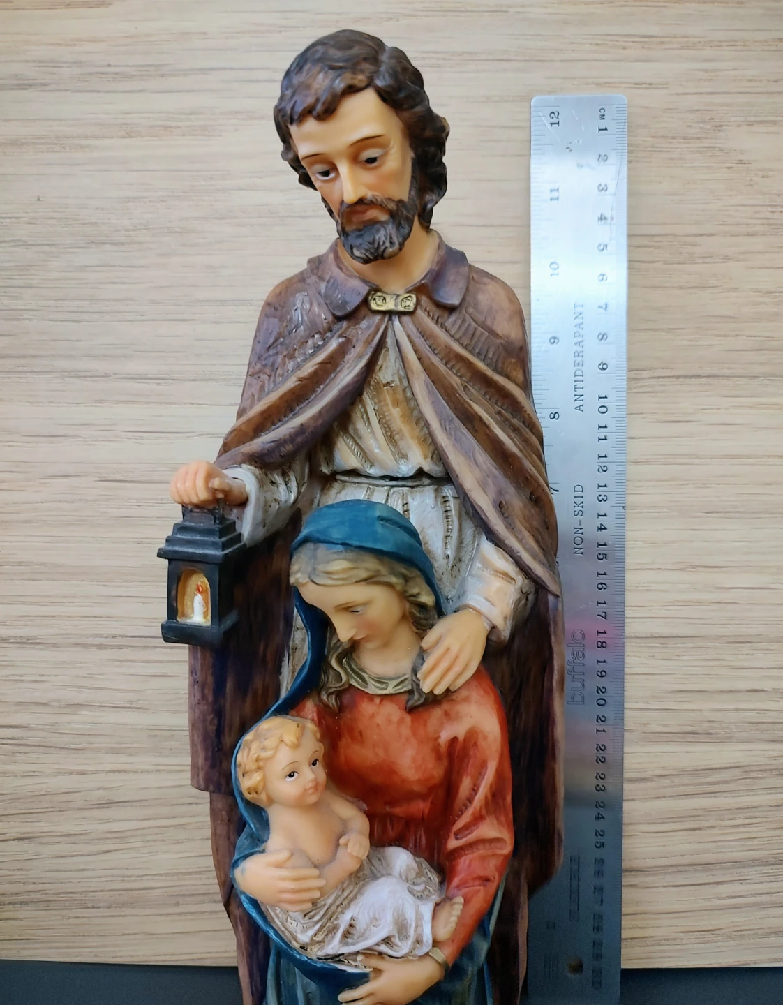 Holy Family Nativity Figurine - photo 2
