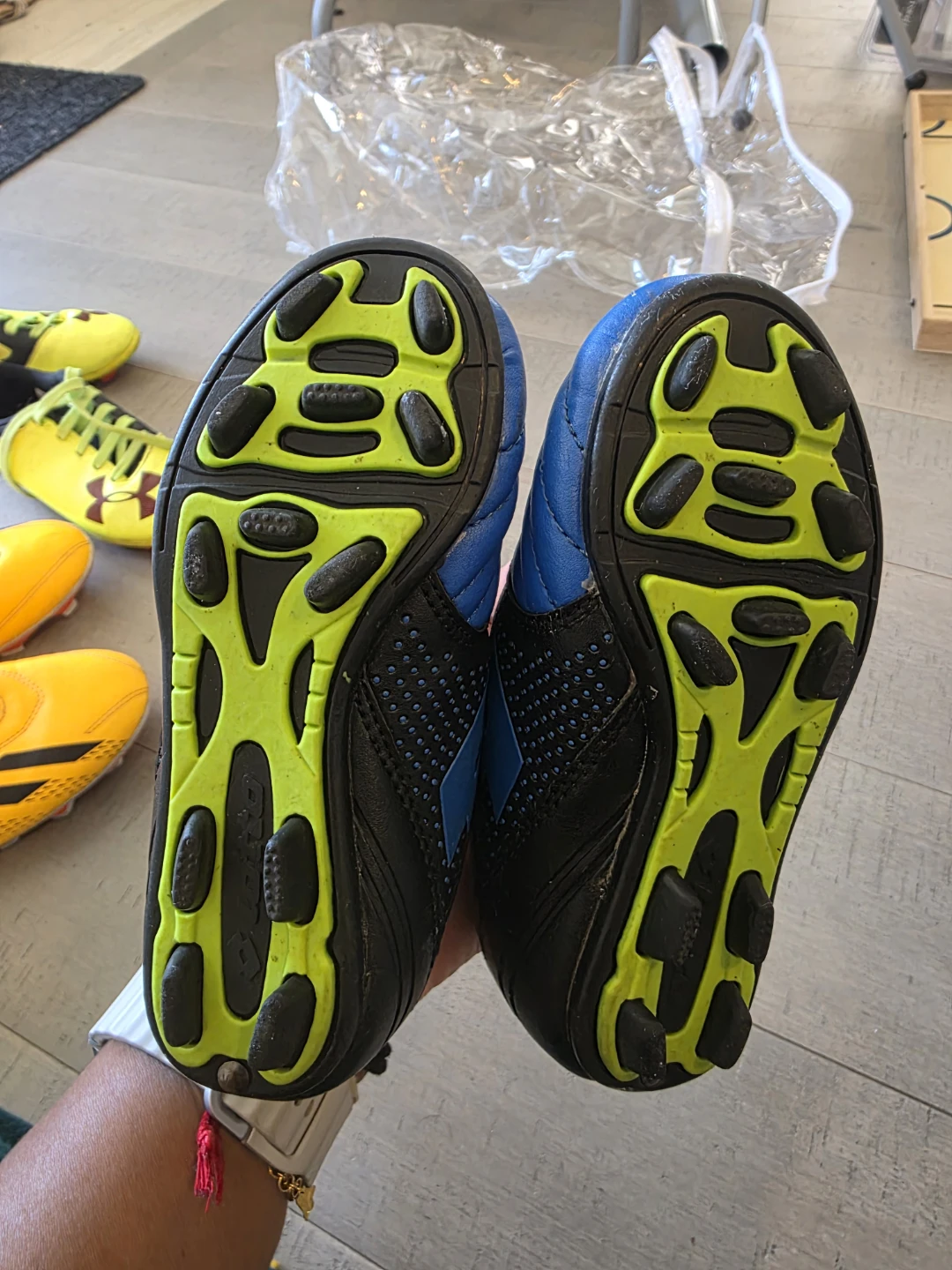 Lotto Boys' Fuerzapura Soccer Cleats Size 8T - photo 4