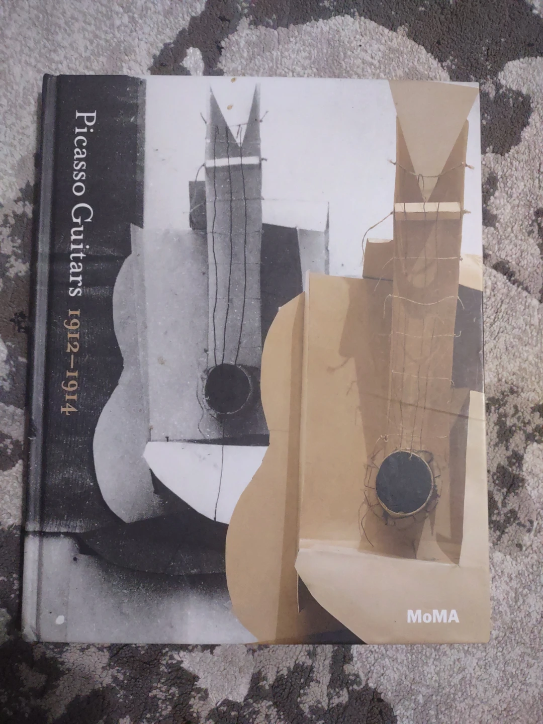 Picasso Guitars 1912-1914 Book - photo 2