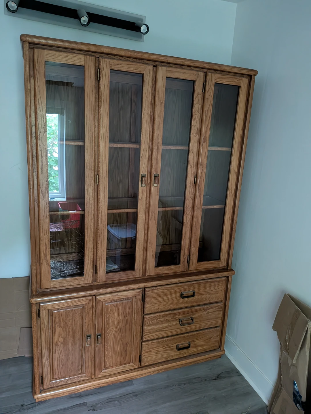 Oak China Cabinet - photo 2