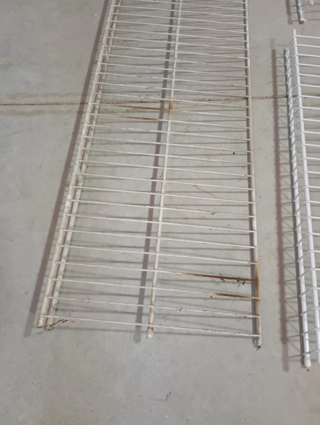Wire Shelves - photo 2