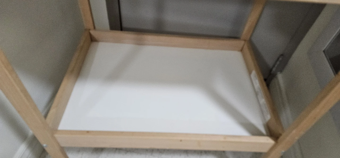 Wooden Changing Table - photo 3