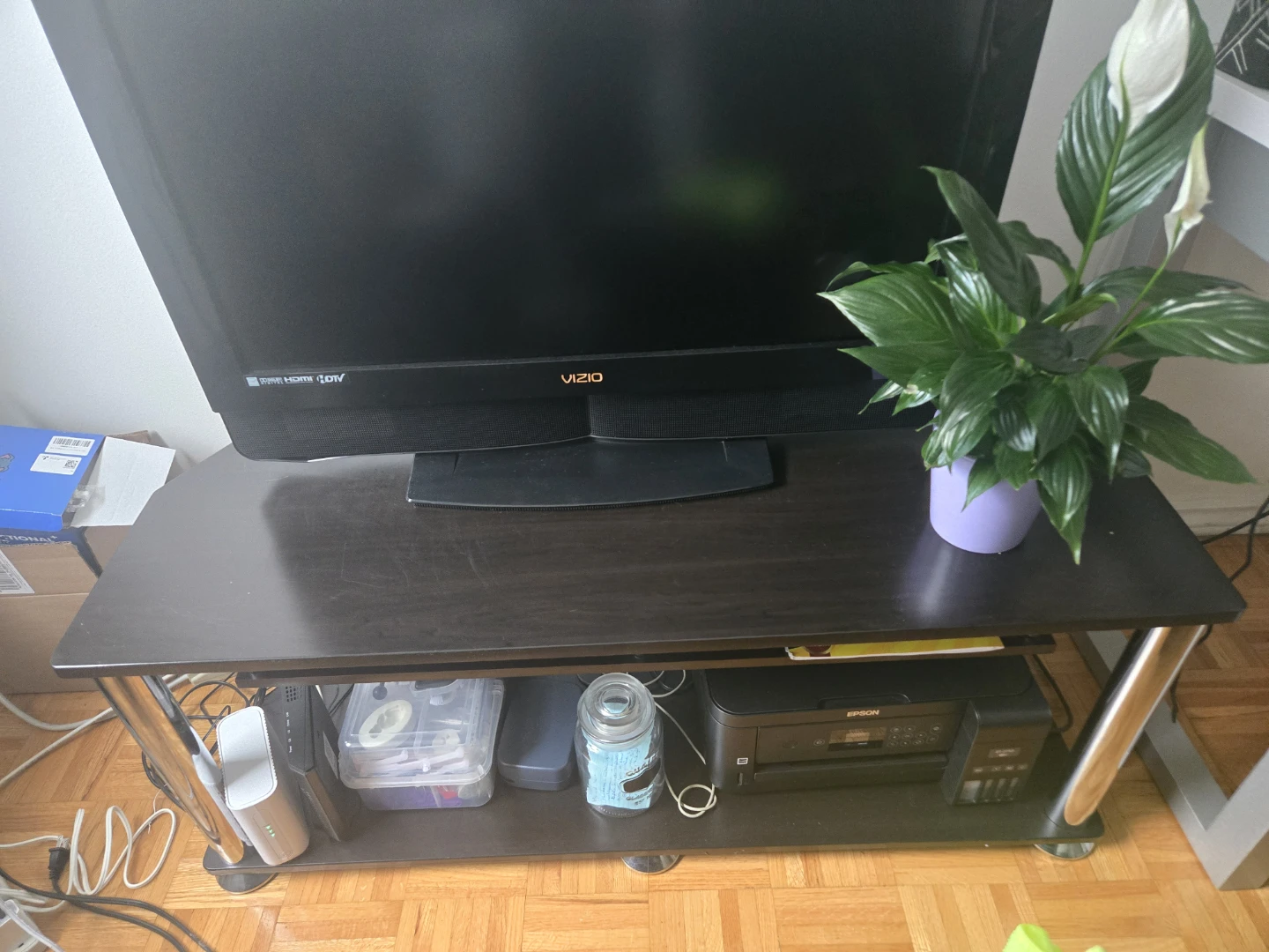 VIZIO 32 inch TV with Stand