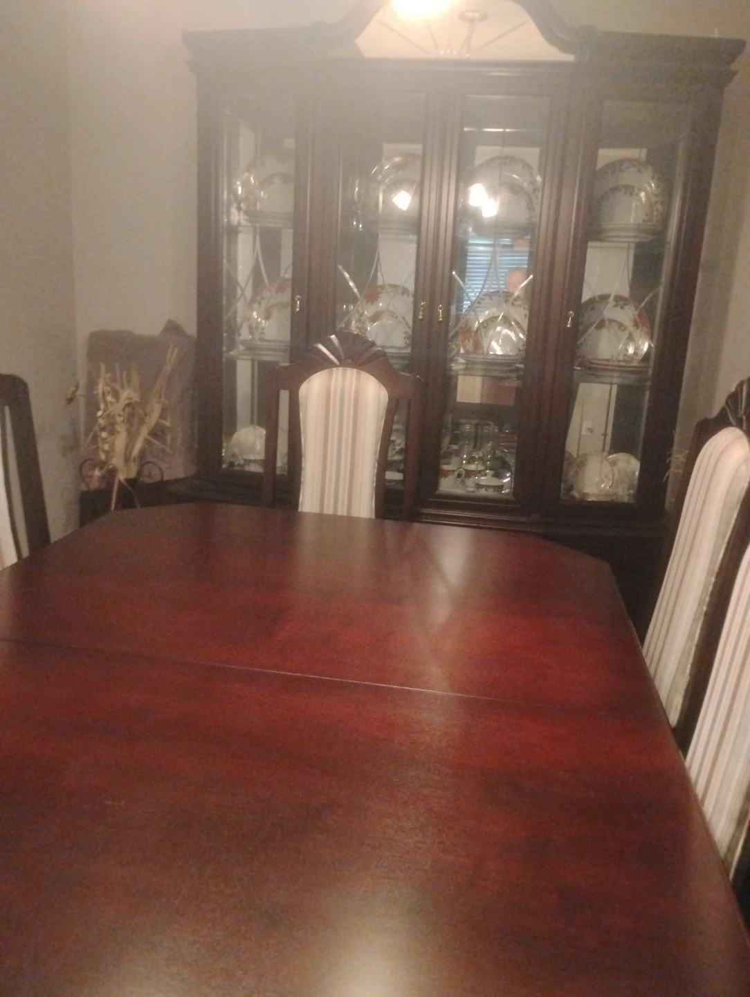 Dining Room Hutch and Table Set