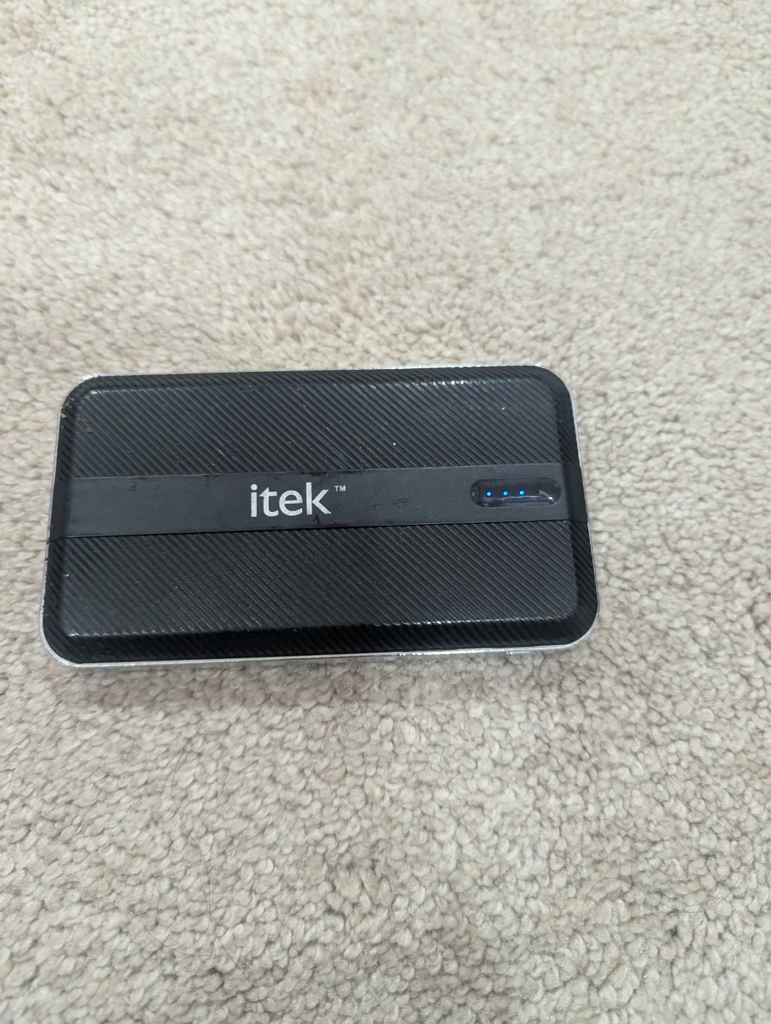 itek 10000mAh Power Bank - photo 2