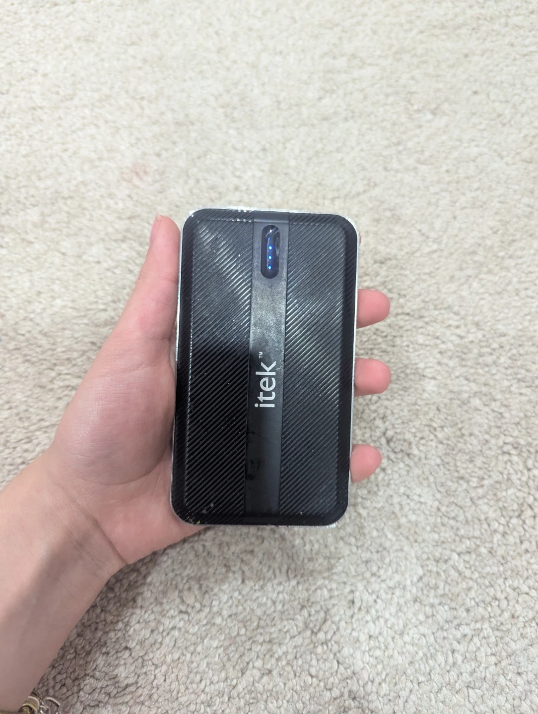 itek 10000mAh Power Bank - photo 4
