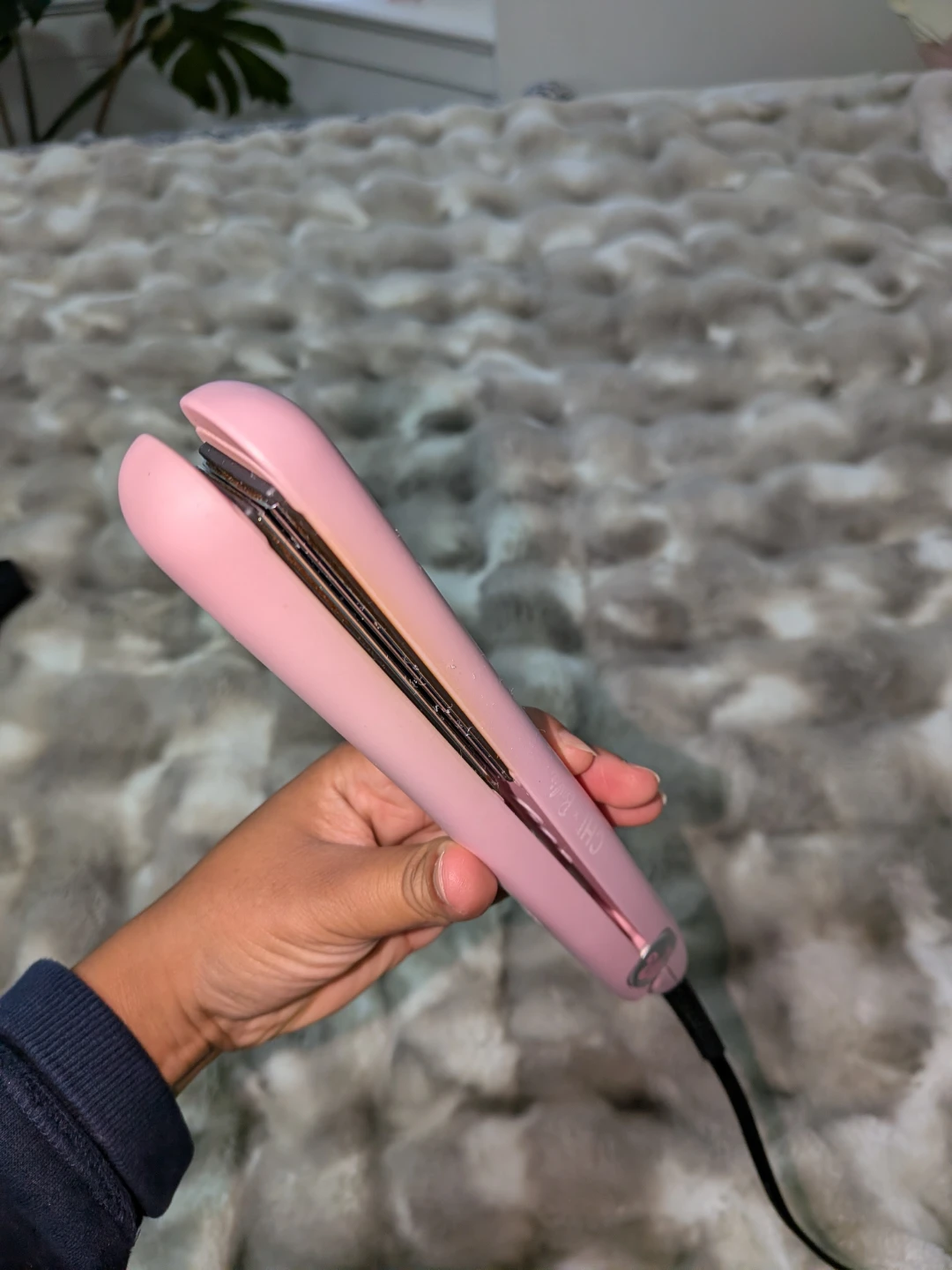 CHI Pink Titanium Hair Straightener - photo 2