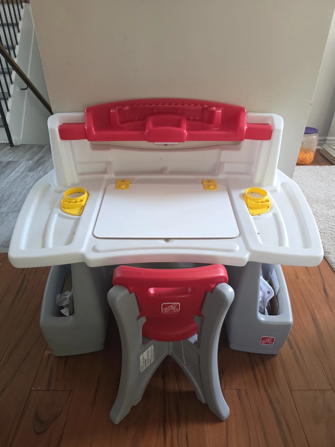 Step2 Kids Art Desk & Easel