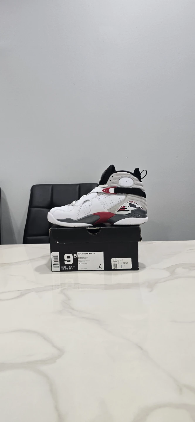 Air Jordan 8 Bugs Bunny size 9.5 - photo 3