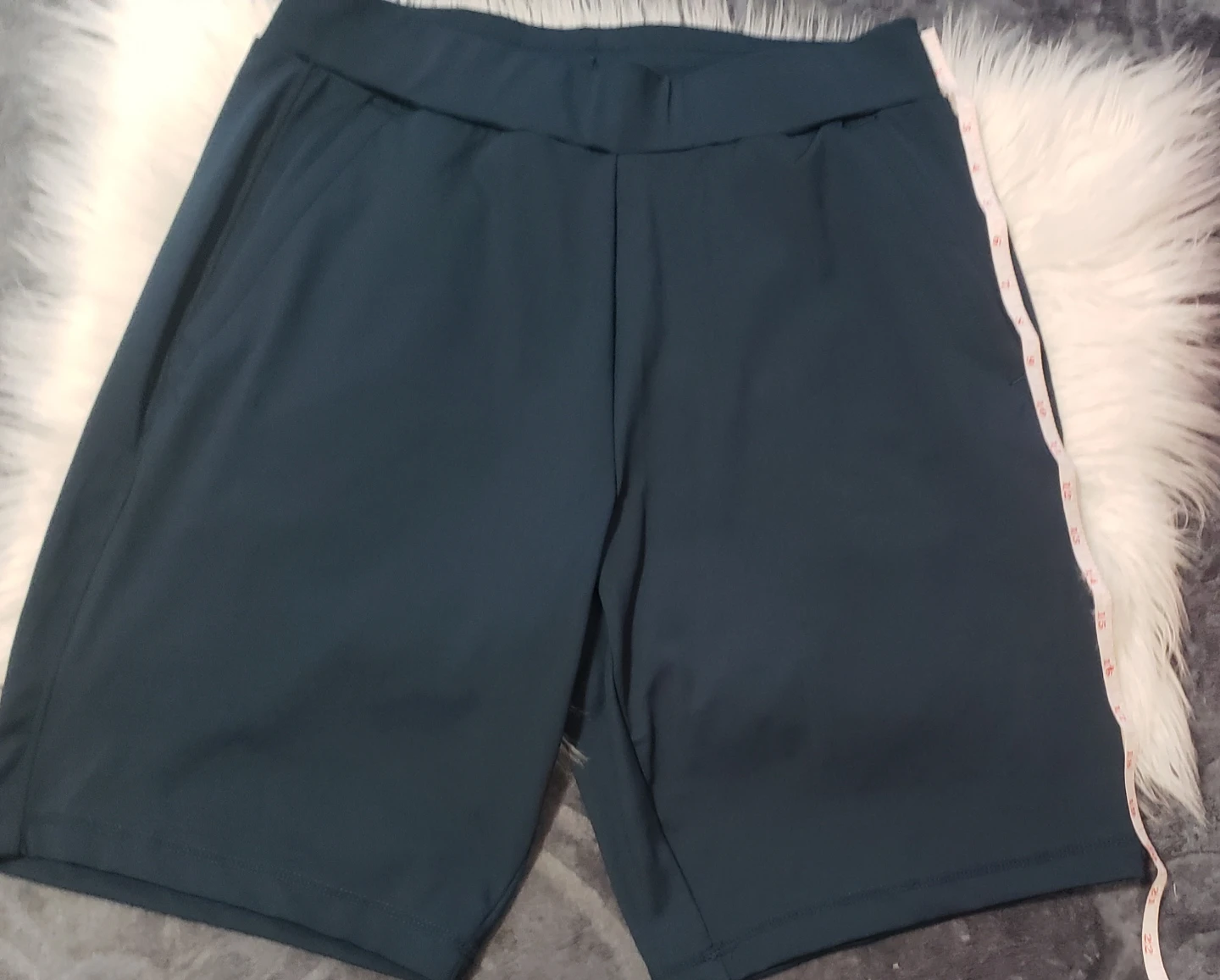 Brand new 32 Degrees Mens Strech Shorts S/P