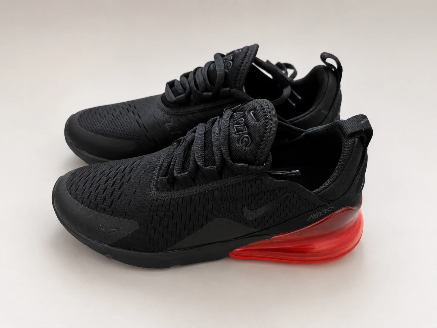 Nike Air Max 270 Black Red Shoes US 8 - photo 2