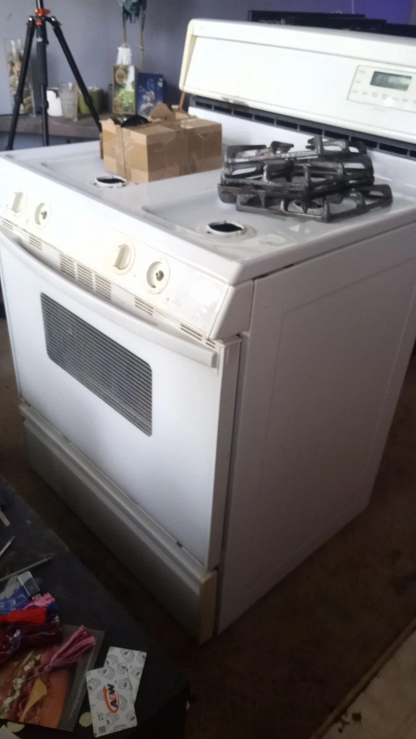 Natural gas stove