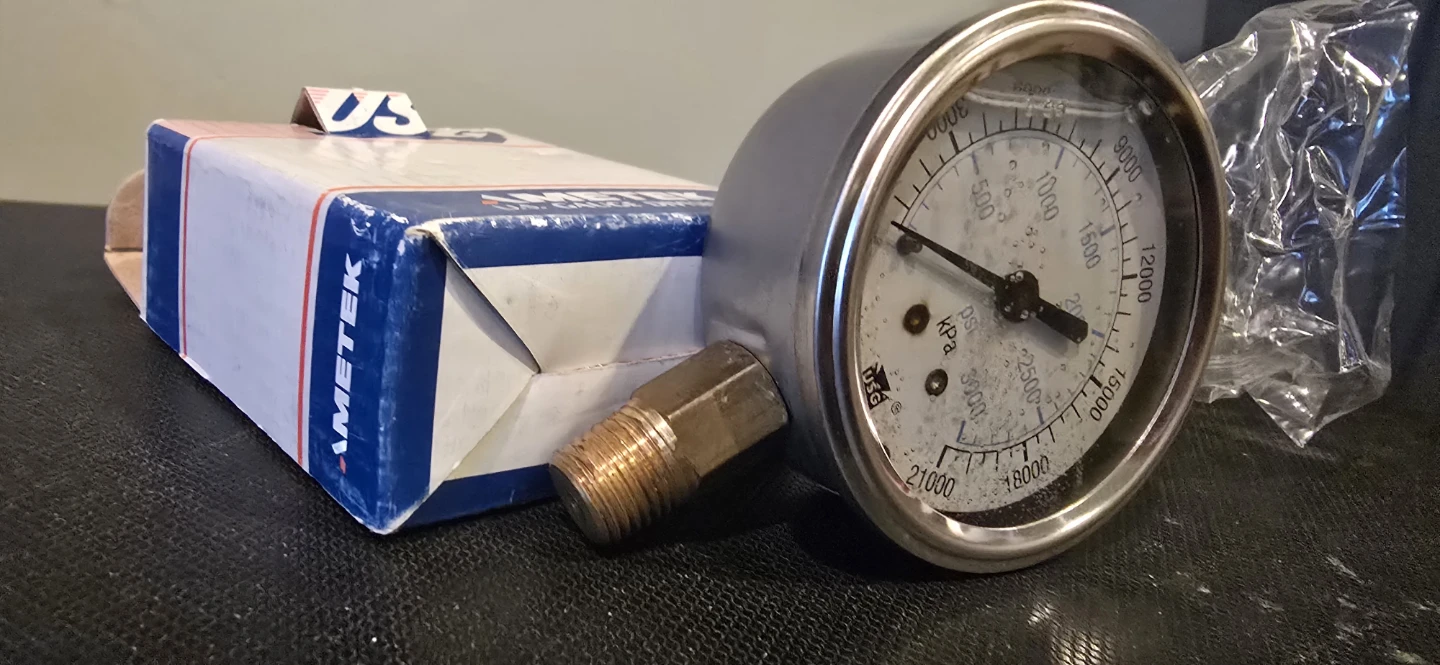 AMETEK Pressure Gauge 3000 PSI - photo 5