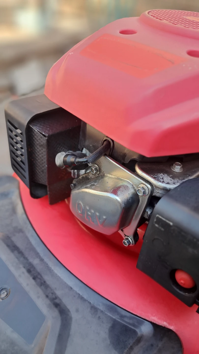 Briggs & Stratton OHV Lawnmower Engine - photo 4