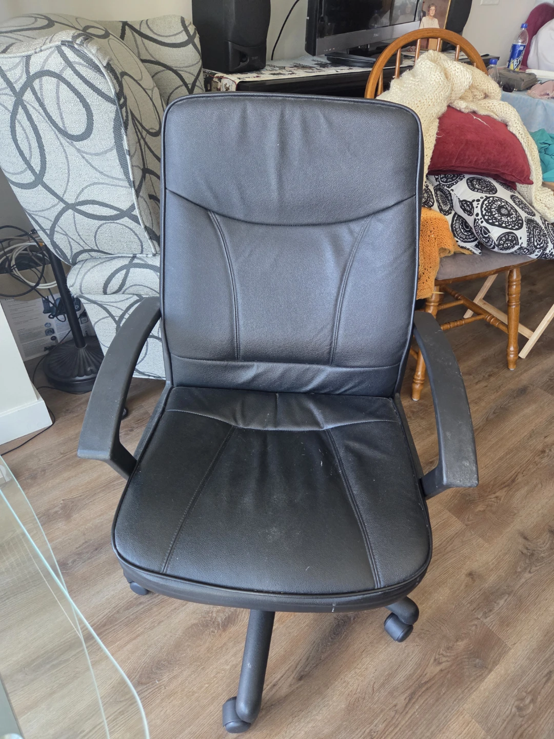 Glass desk and office chair - photo 5