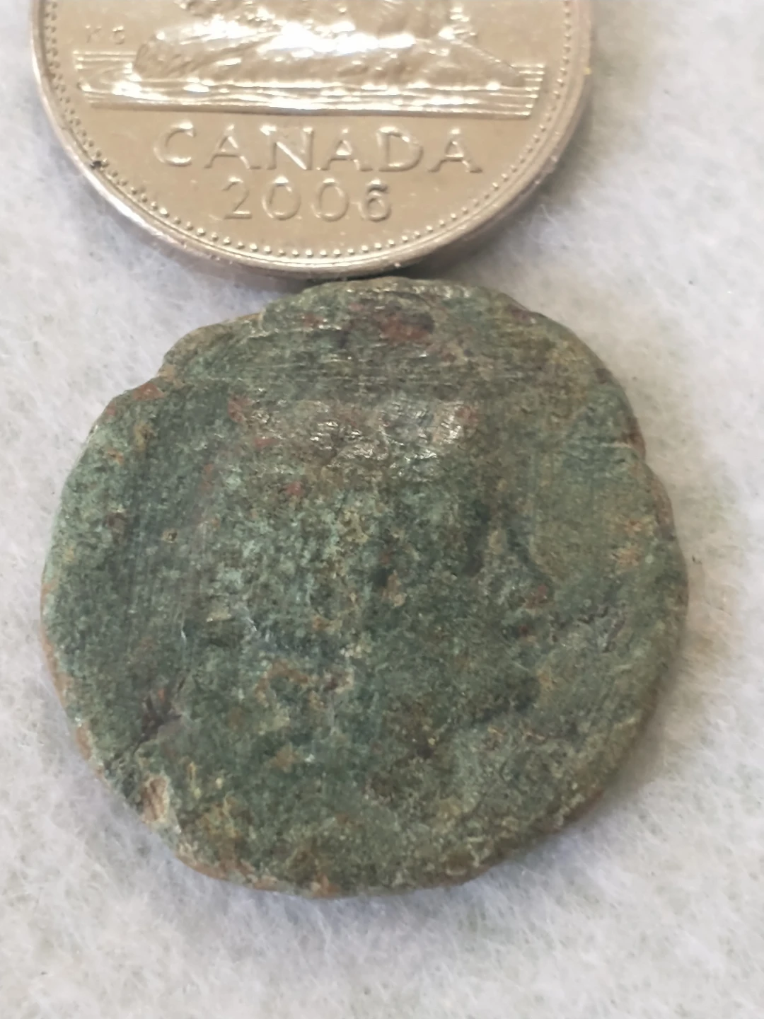 Lovely, unattributed ancient Greek bronze - photo 2