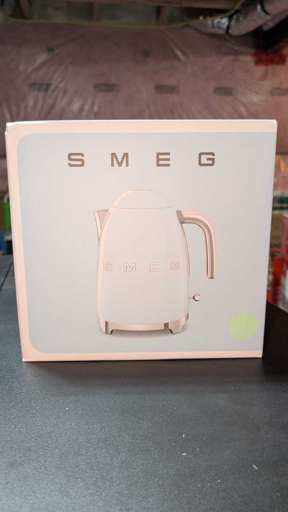 Smeg Retro Style Kettle