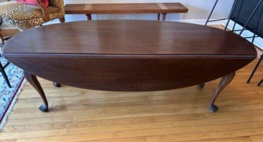 Oval Mahogany Folding Coffee Table - photo 2