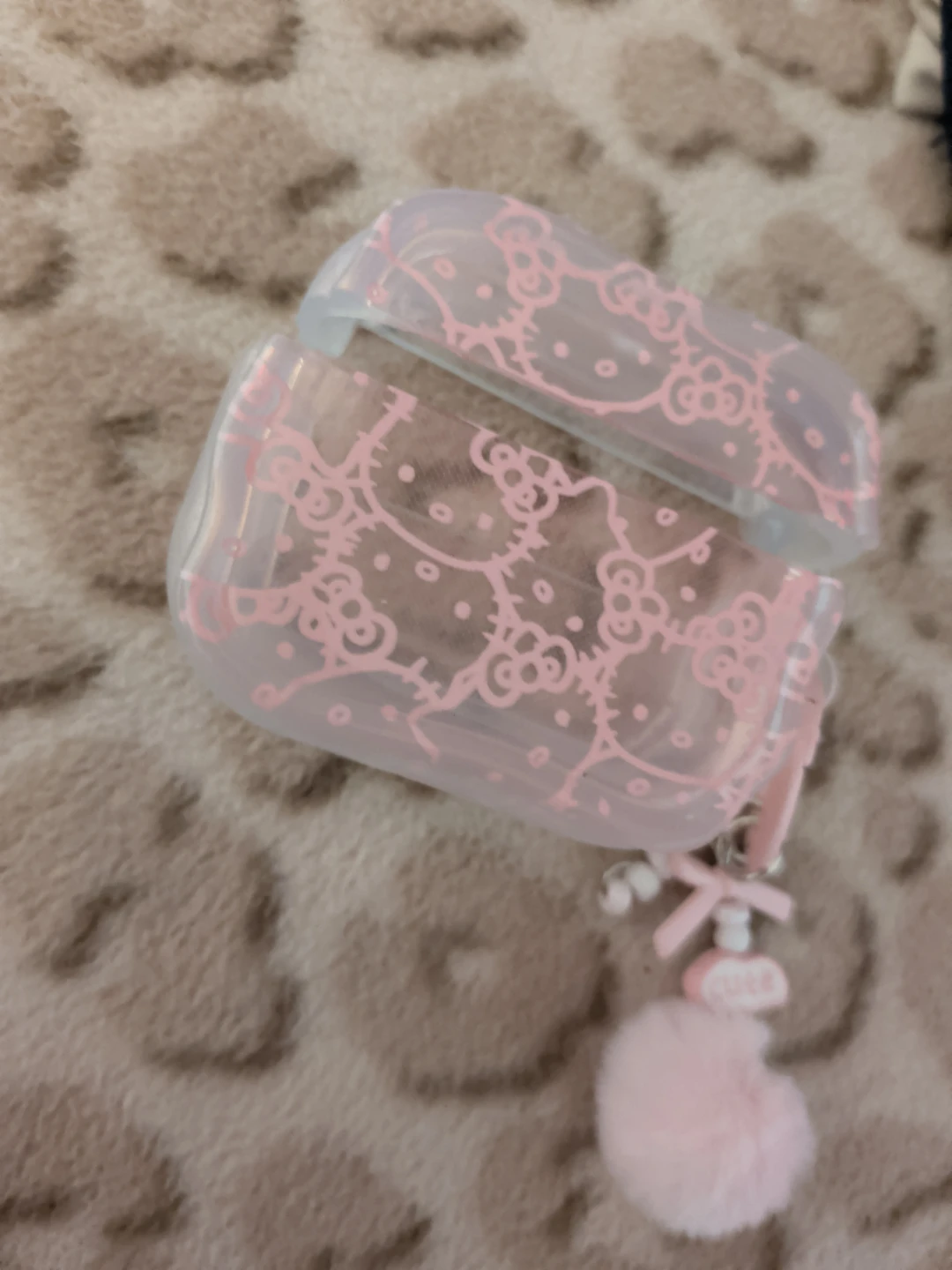 Hello Kitty AirPod Case with Charm - photo 3