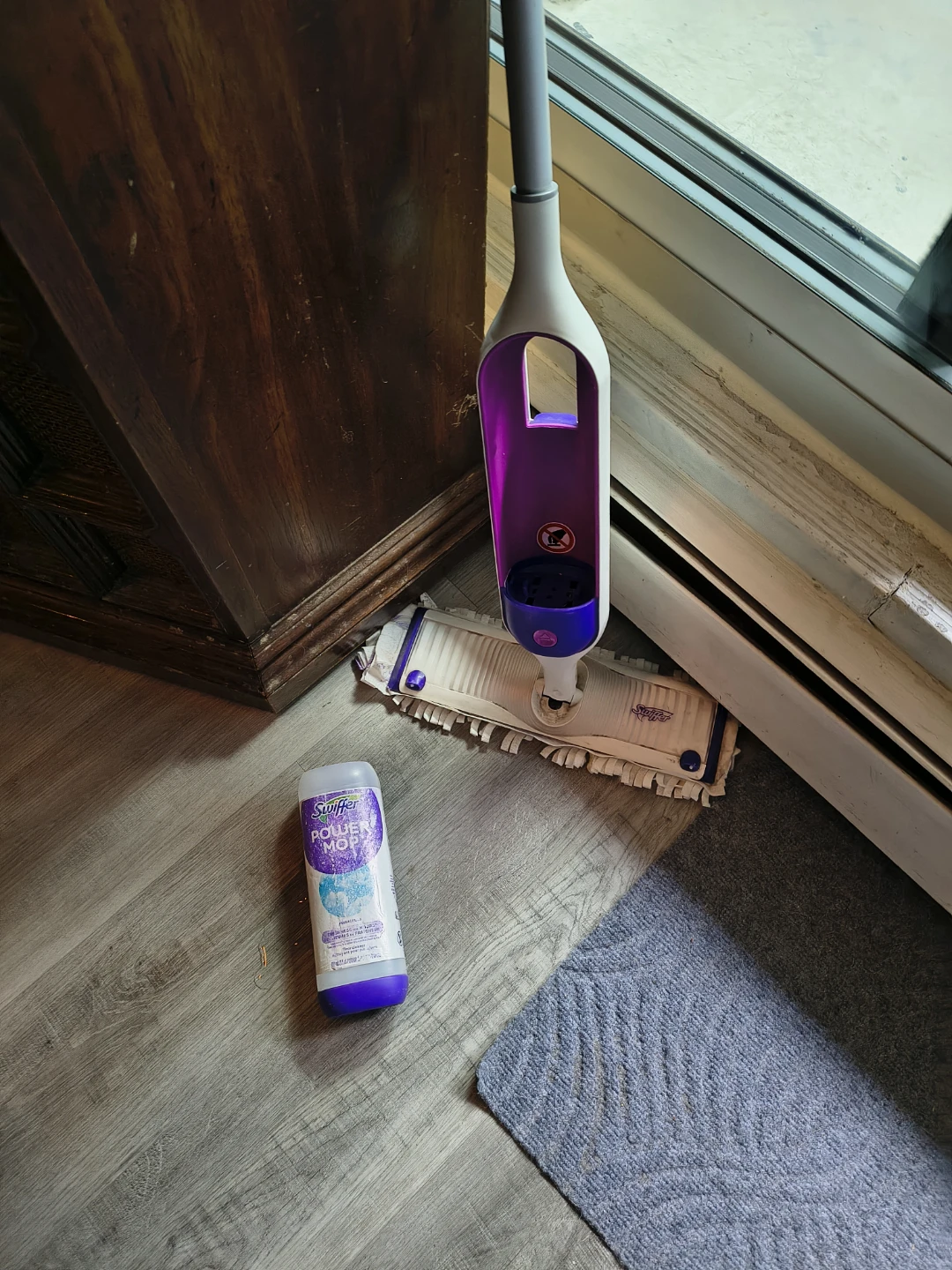 Swiffer WetJet Floor Cleaner Mop - photo 2