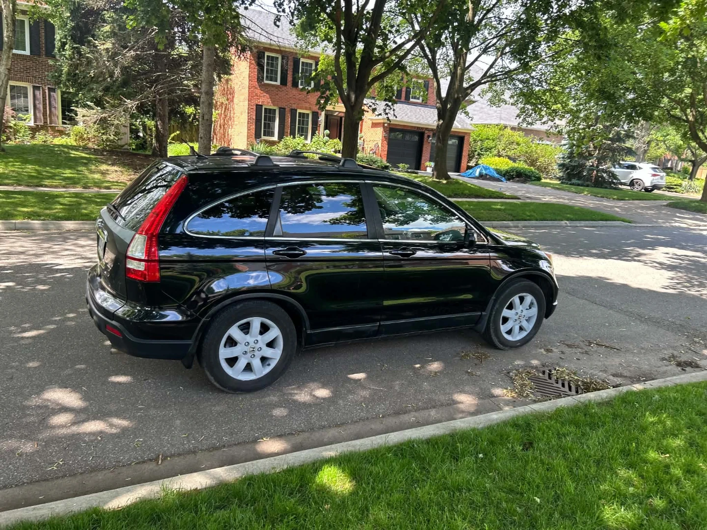 Black Honda CR-V - photo 4