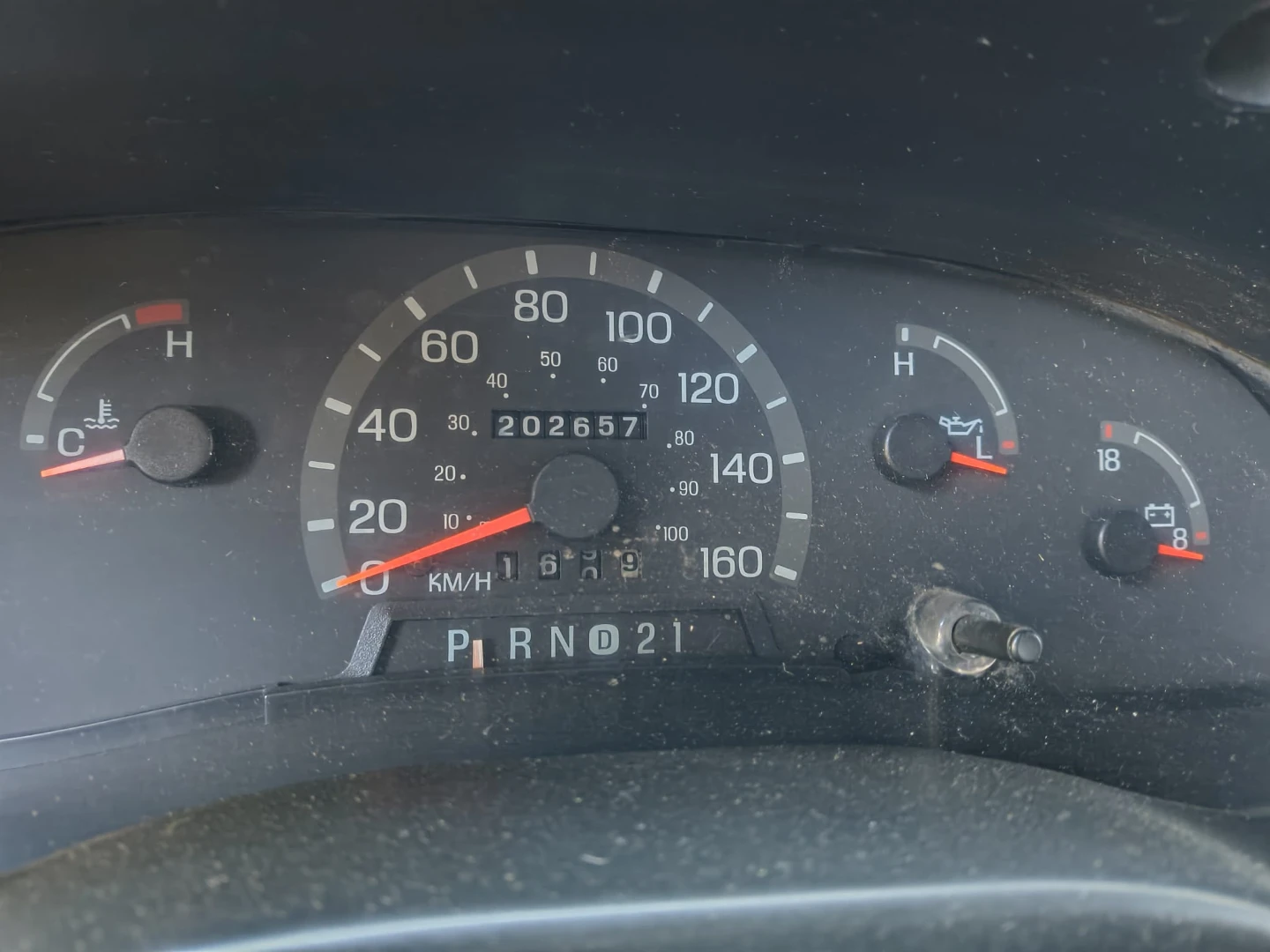 Ford E350 Super Duty Bus - photo 2