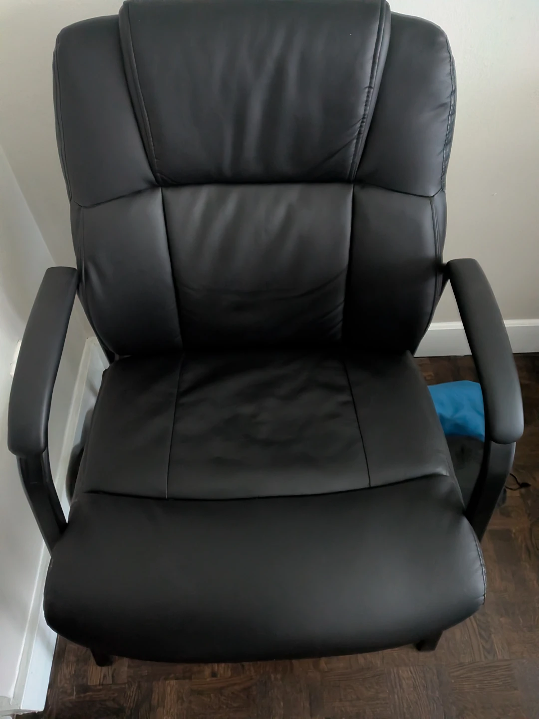 Black Faux Leather Office Chair - photo 2