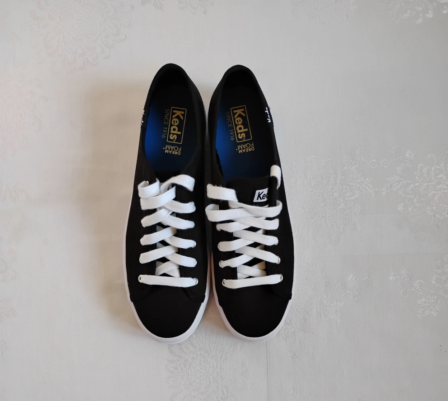 ⚽ Brand New Black Organic Cotton Platform Keds