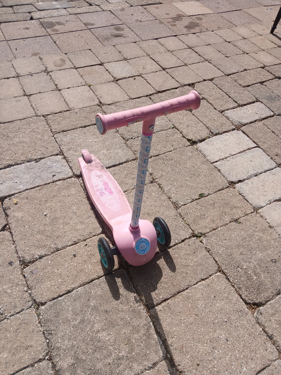 Pink 3-Wheel Scooter