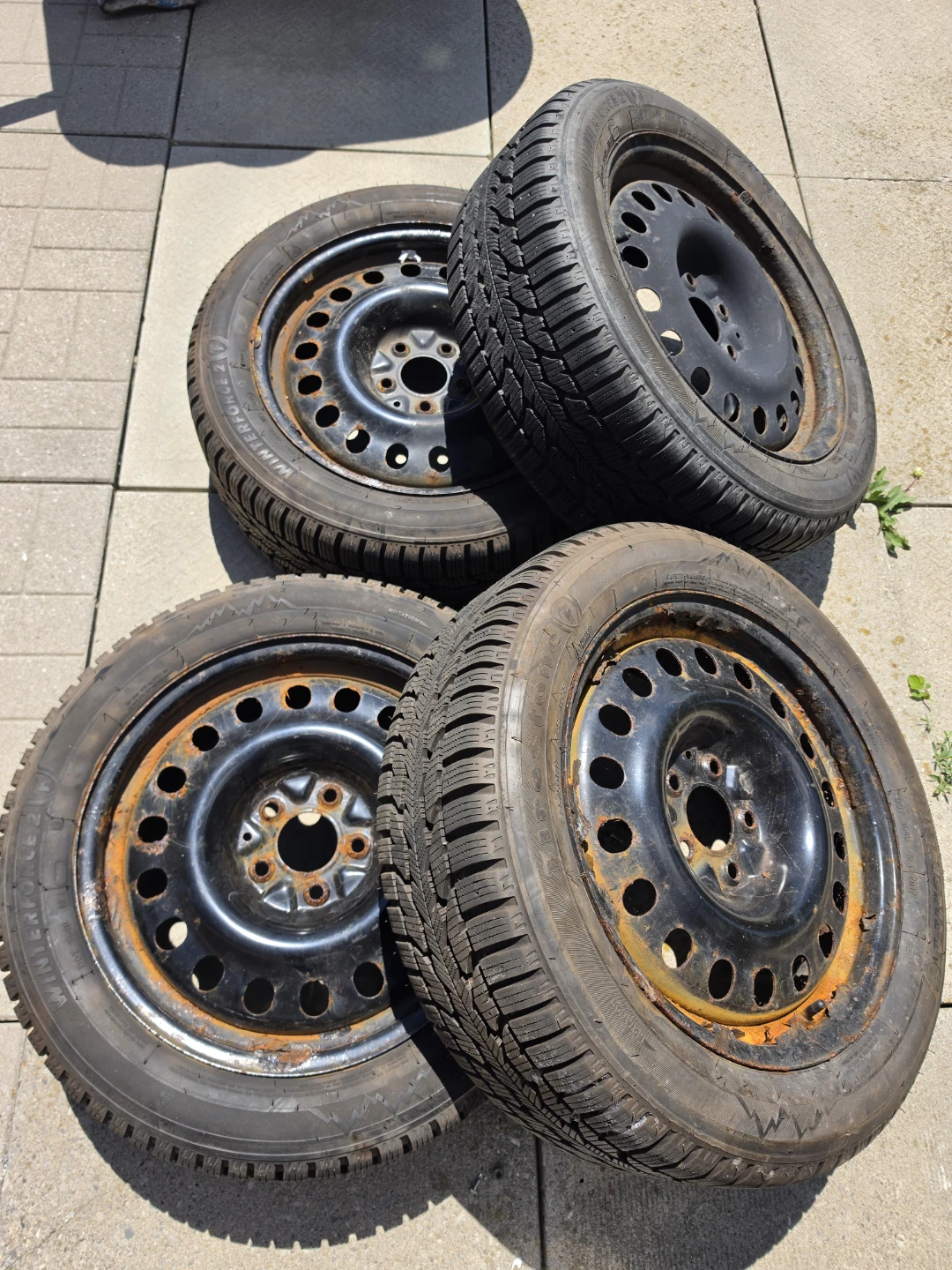 Set of 4 Winter Tires on Rims
