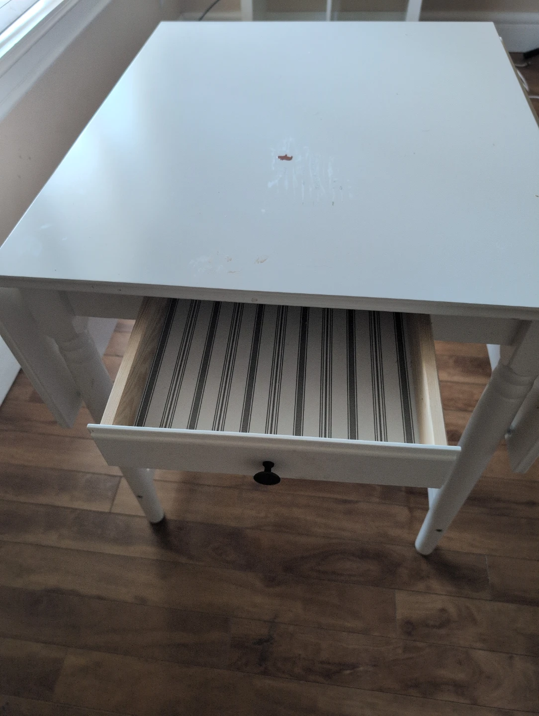 White folding table - photo 4