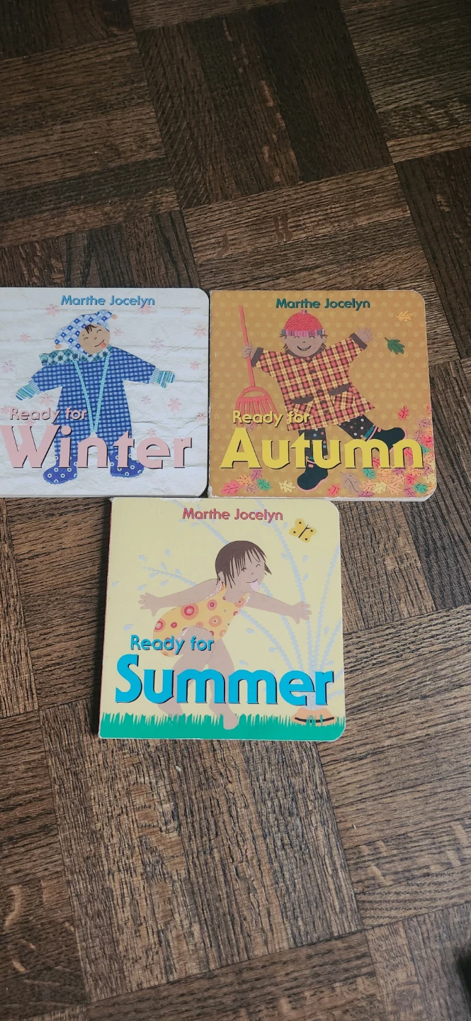 Marthe Jocelyn board books set ⚽️